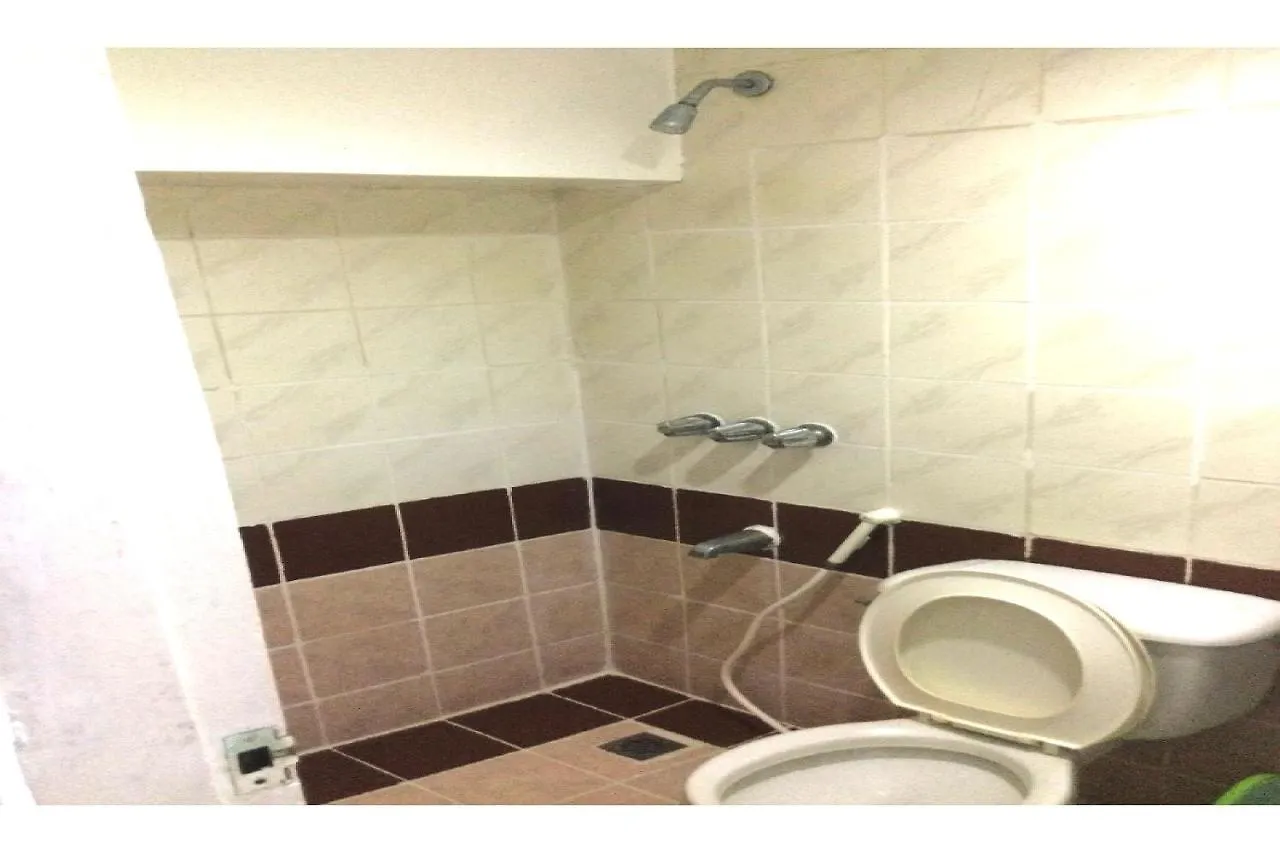 Oyo 817 Vista Apartelle Mandaluyong Filipinler
